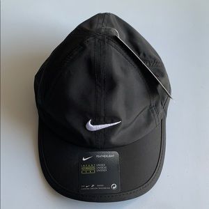Nike featherlight dri-fit hat (infant)